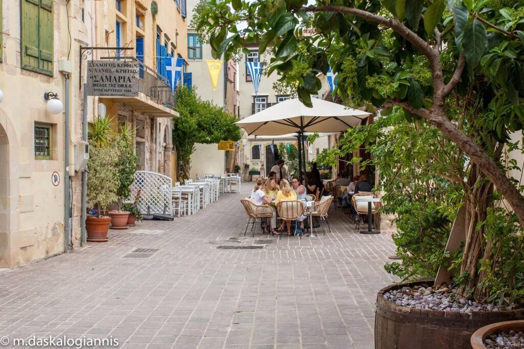 History & Culture In Old Town Chania Chania  Exterior photo